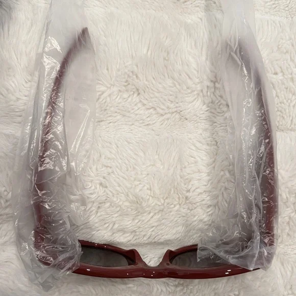 NEW Gucci Cat Eye Sunglasses - Picture 9 of 9